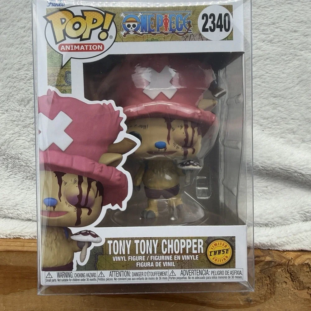 Funko Pop! One Piece Tony Tony Chopper Chase #2340 Vinyl Figure w/ Protector